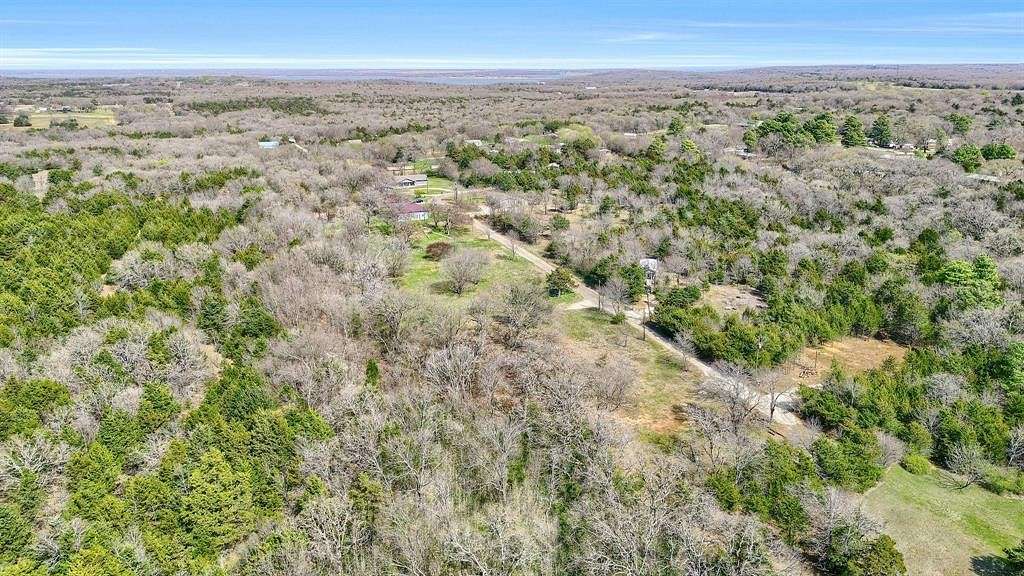 1.8 Acres of Residential Land for Sale in Pottsboro, Texas