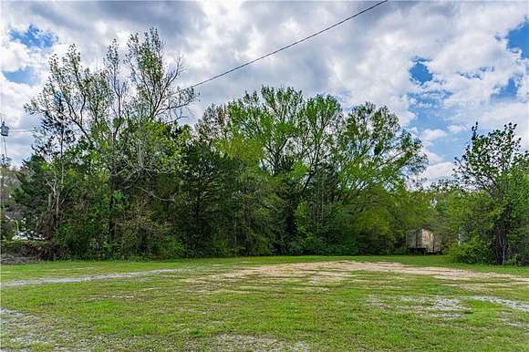 0.87 Acres of Commercial Land for Sale in Phenix City, Alabama