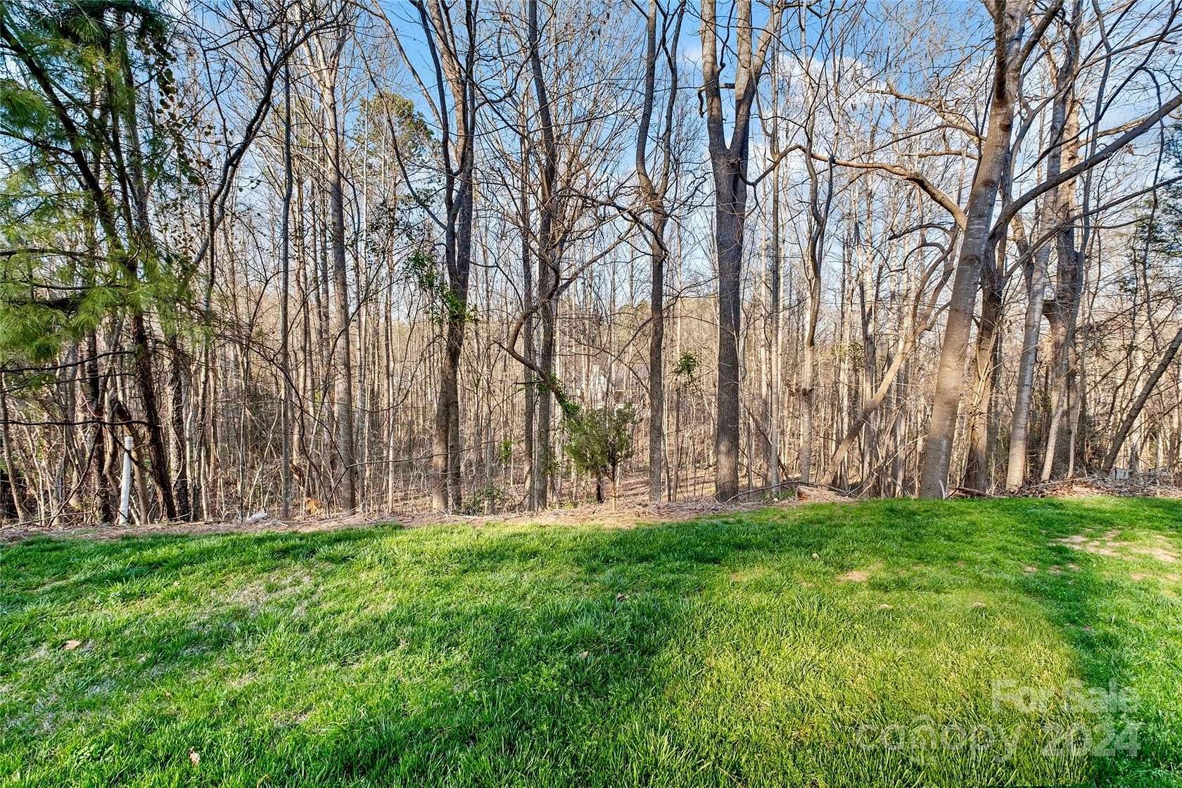 1.25 Acres of Residential Land for Sale in Mooresville, North Carolina