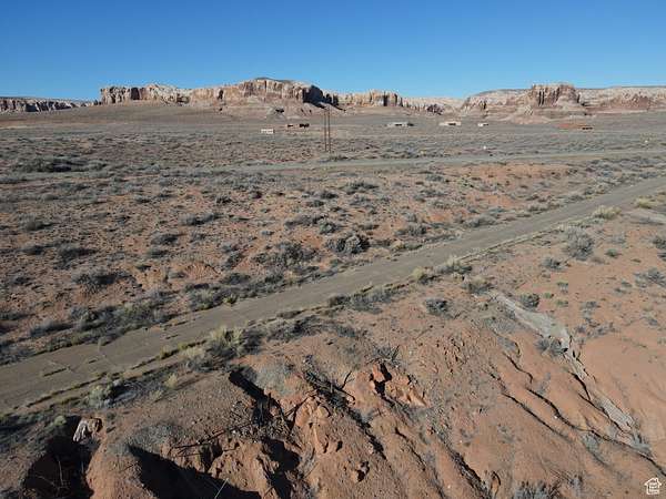 6 Acres of Residential Land for Sale in Bluff, Utah
