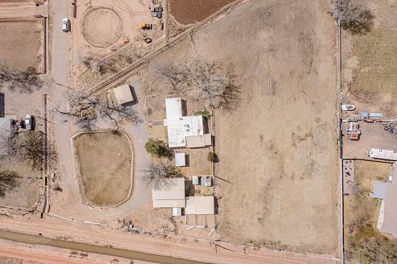 2 Acres of Residential Land with Home for Sale in Bosque Farms, New Mexico