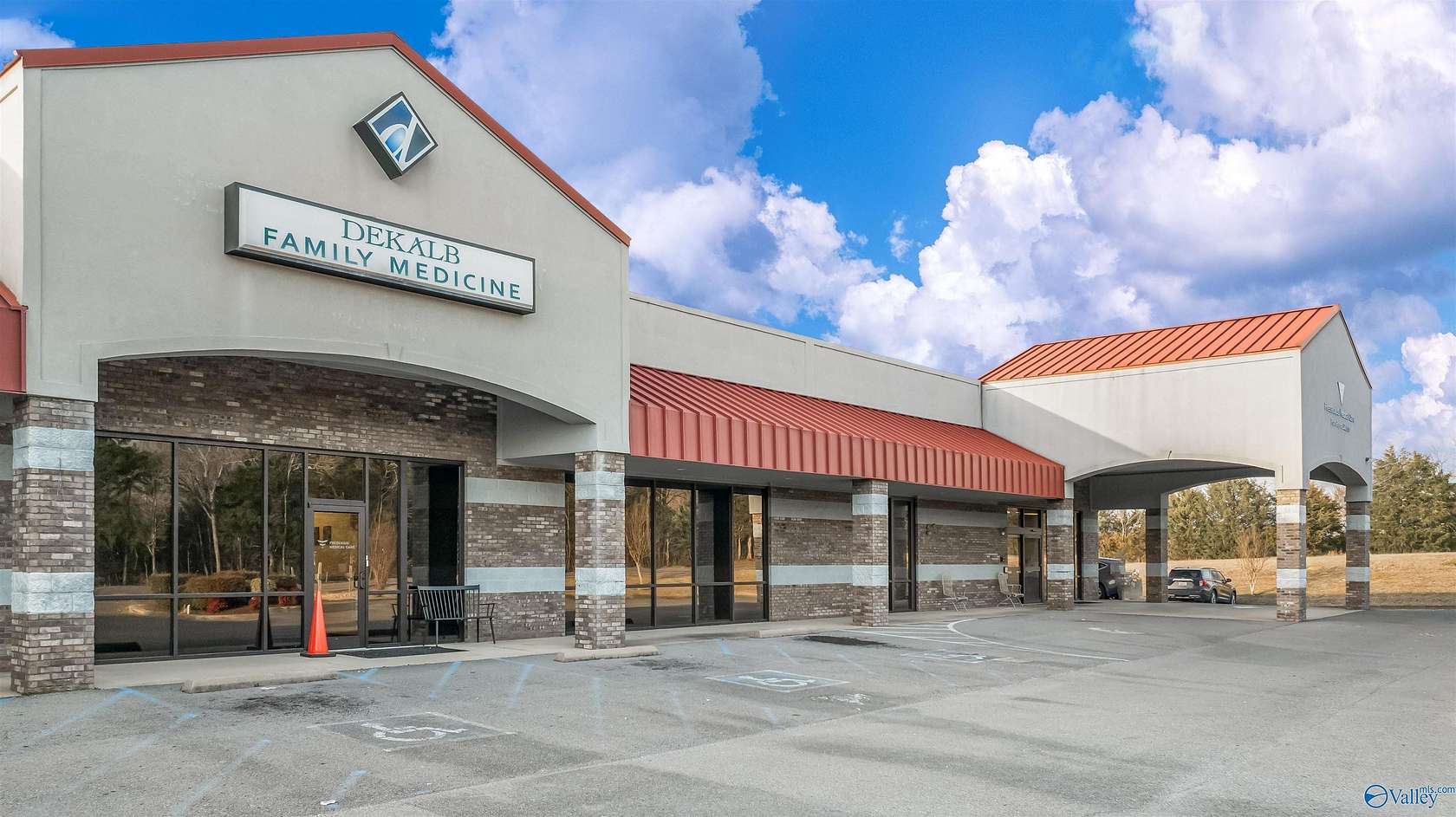 3 Acres of Commercial Land for Sale in Fort Payne, Alabama