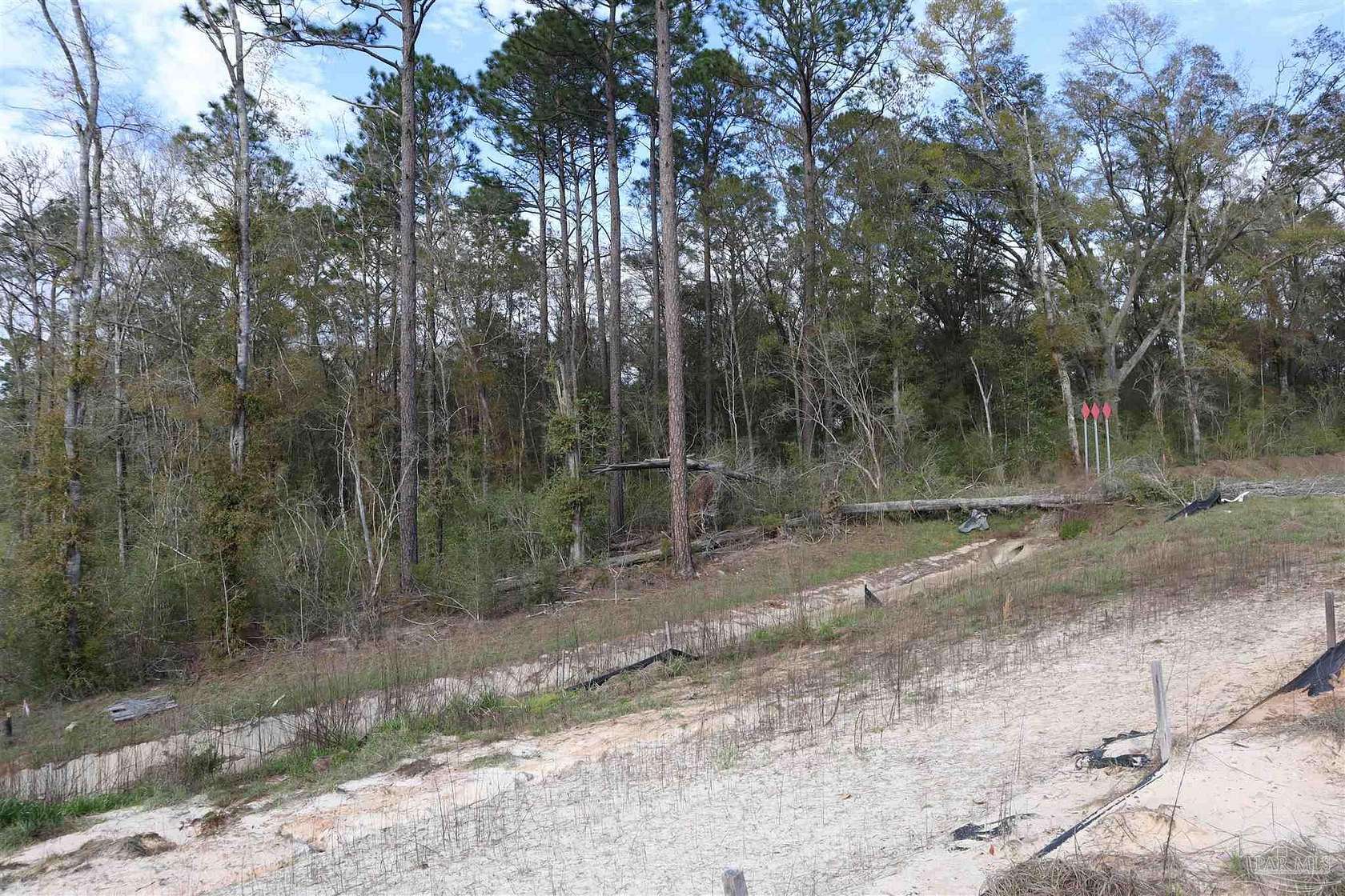 0.26 Acres of Residential Land for Sale in Milton, Florida