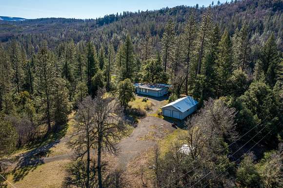 14.7 Acres of Land for Sale in Bella Vista, California