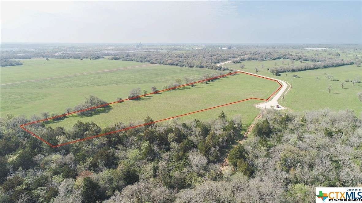 10.01 Acres of Land for Sale in Gonzales, Texas