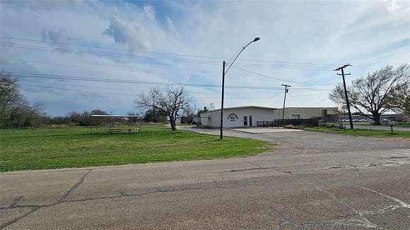 2.5 Acres of Improved Commercial Land for Sale in Brownwood, Texas