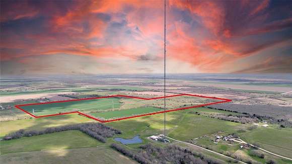 141 Acres of Agricultural Land for Sale in Collinsville, Texas