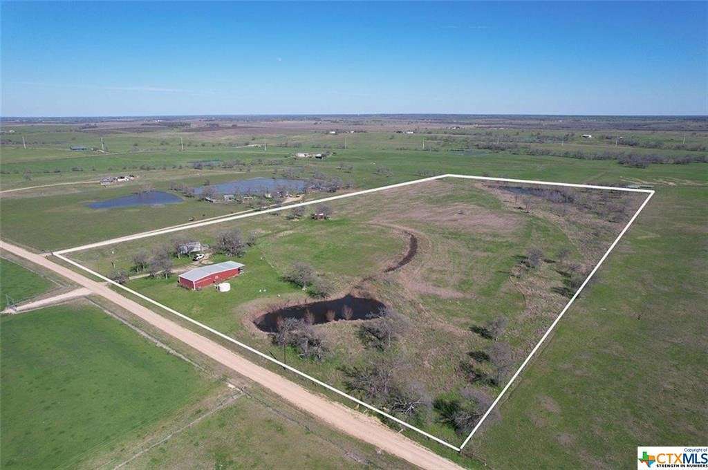 19 Acres of Land with Home for Sale in Cameron, Texas