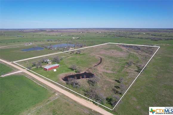 19 Acres of Land with Home for Sale in Cameron, Texas