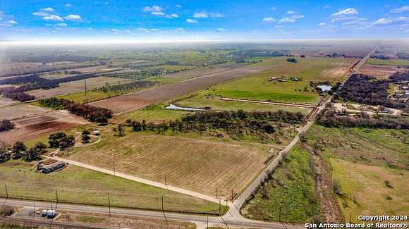 5.53 Acres of Residential Land for Sale in LaCoste, Texas