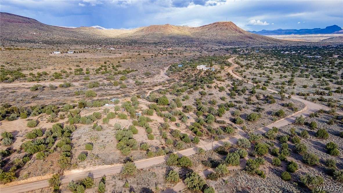 10.3 Acres of Land for Sale in Kingman, Arizona