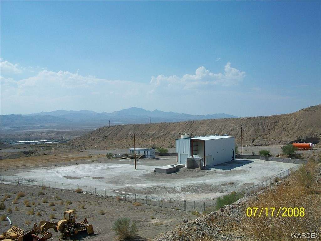 2 Acres of Improved Commercial Land for Sale in Bullhead City, Arizona