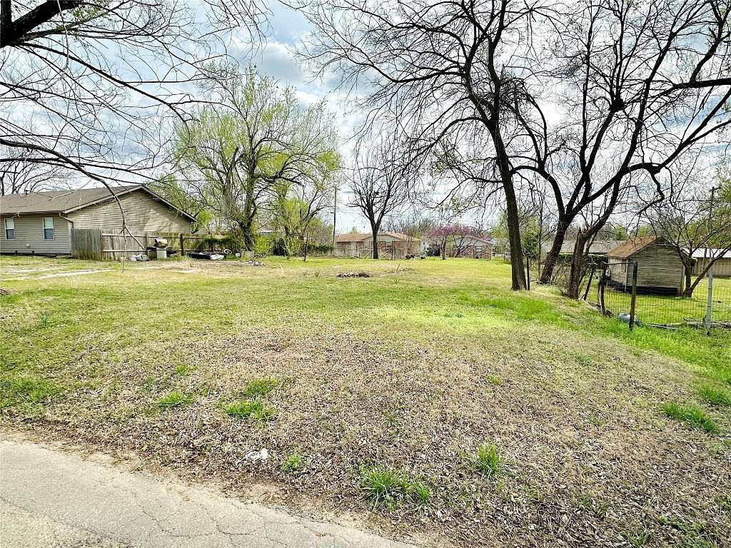 0.22 Acres of Residential Land for Sale in Cushing, Oklahoma