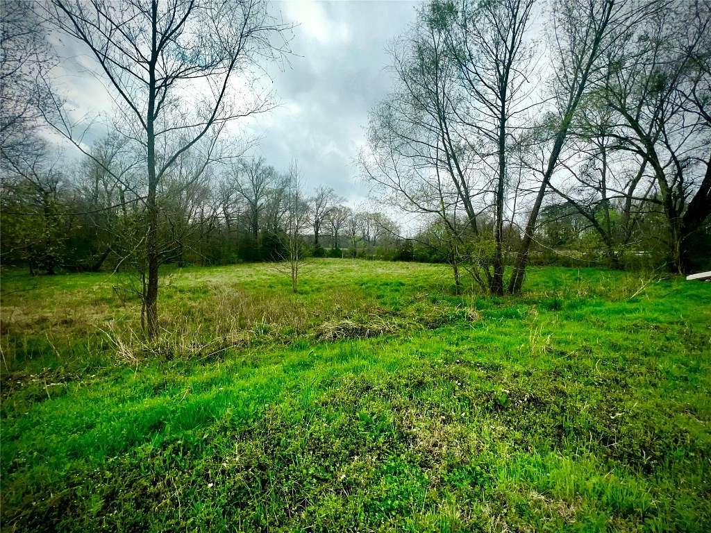 10 Acres of Commercial Land for Sale in Broken Bow, Oklahoma