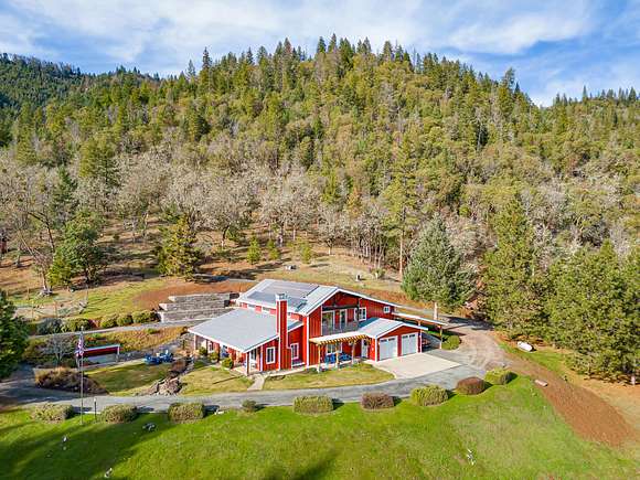 95.1 Acres of Land with Home for Sale in Gold Hill, Oregon
