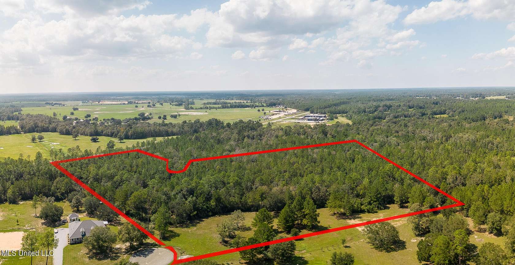 18.6 Acres of Land for Sale in Kiln, Mississippi