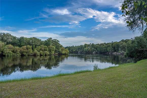 3.2 Acres of Improved Commercial Land for Sale in Branford, Florida