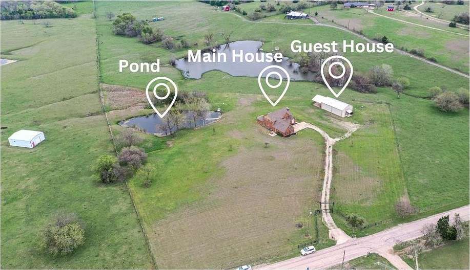 5 Acres of Residential Land with Home for Sale in Ennis, Texas