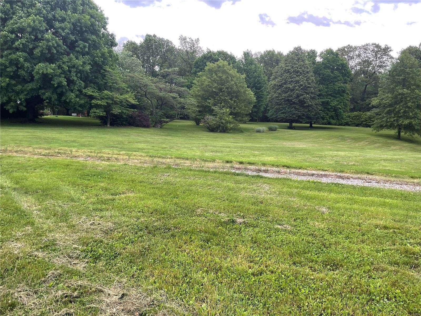 2 Acres of Residential Land for Sale in Troy, Illinois