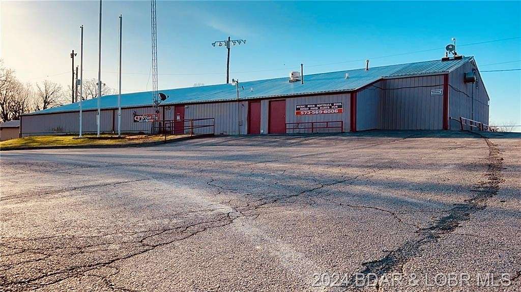 4 Acres of Commercial Land for Sale in Eldon, Missouri
