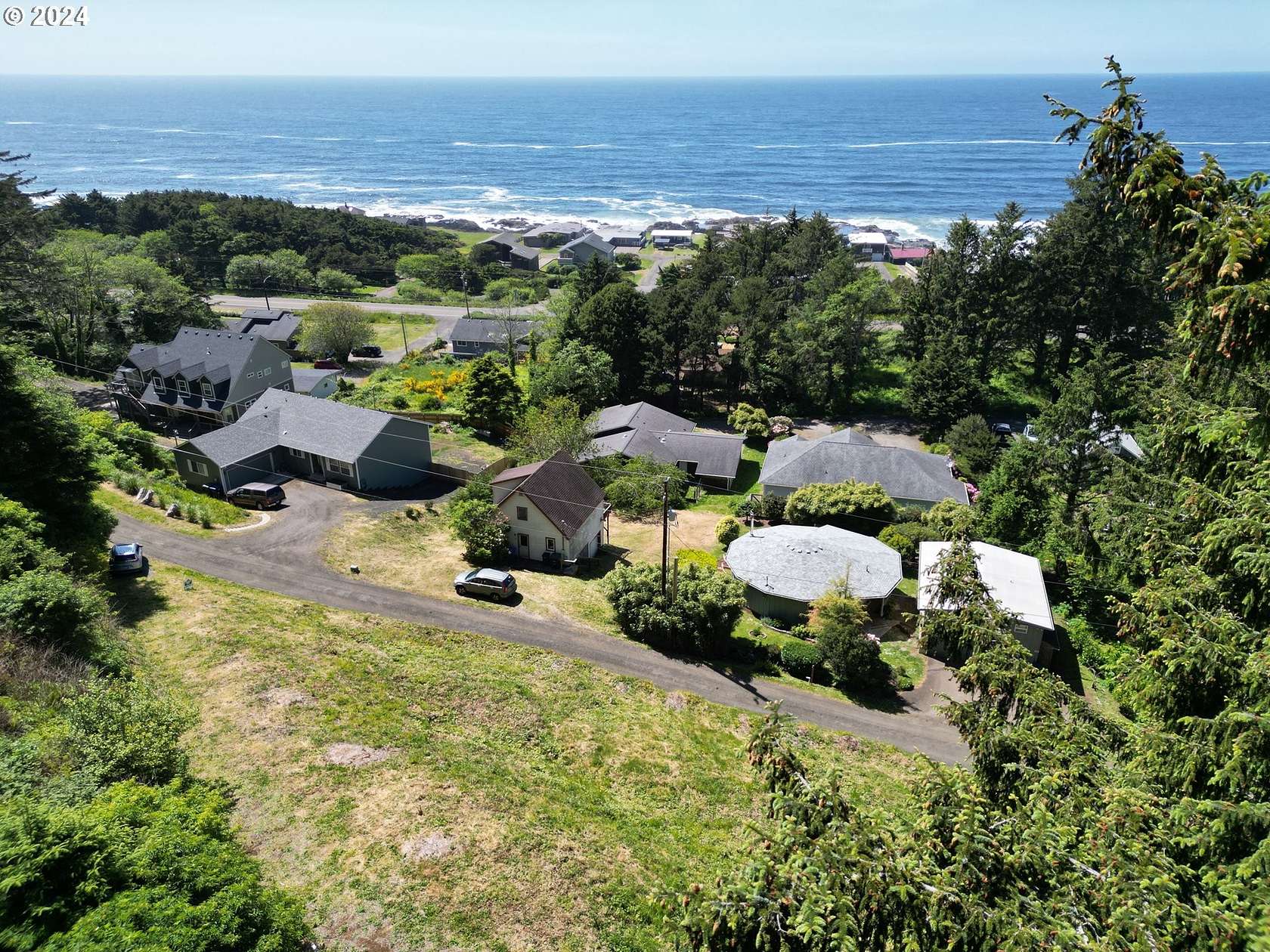 0.26 Acres of Residential Land for Sale in Yachats, Oregon