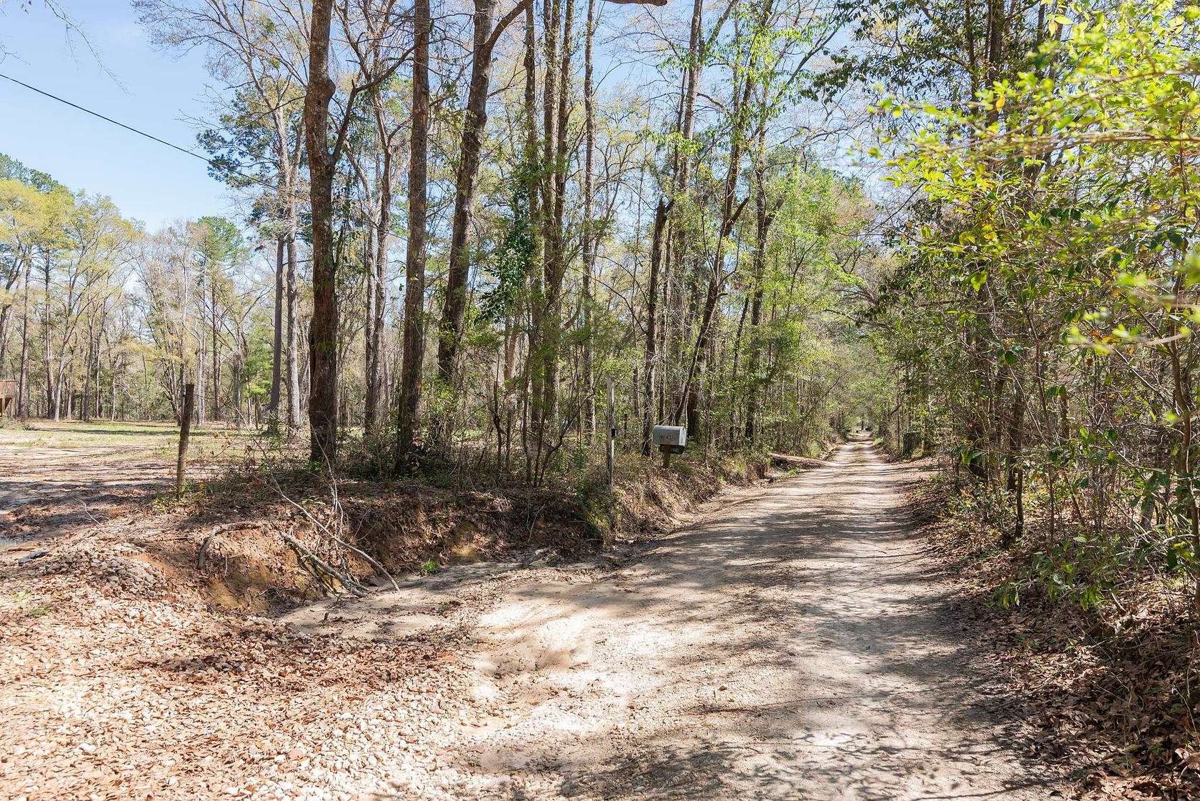 1.5 Acres of Residential Land for Sale in Tallahassee, Florida