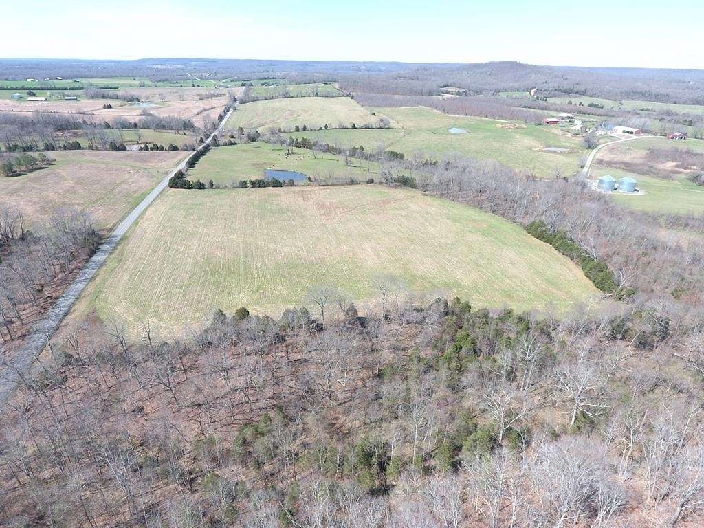 60 Acres of Agricultural Land for Sale in Elkton, Kentucky
