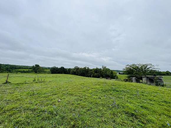 84.1 Acres of Agricultural Land with Home for Sale in Lancaster, Kentucky