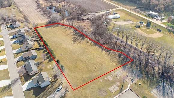 4.16 Acres of Residential Land for Sale in Henderson, Minnesota