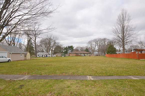 0.34 Acres of Residential Land for Sale in Winnebago, Illinois