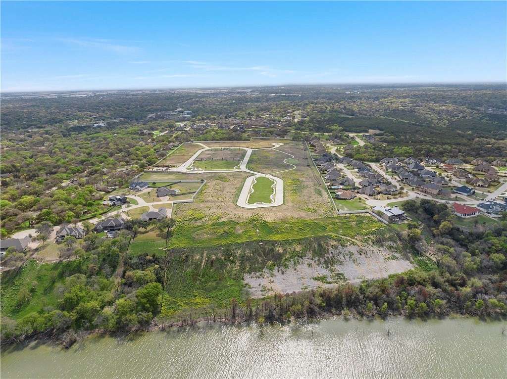 1.8 Acres of Residential Land for Sale in Woodway, Texas