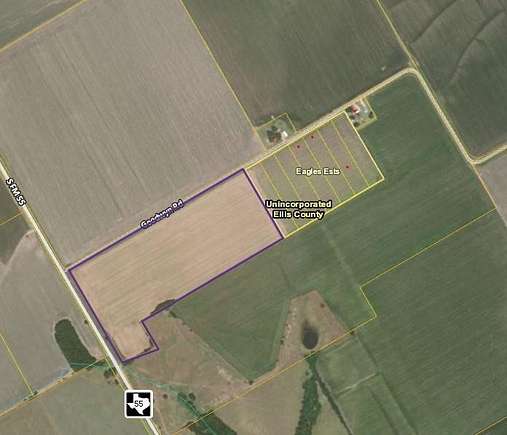 33.7 Acres of Agricultural Land for Sale in Avalon, Texas
