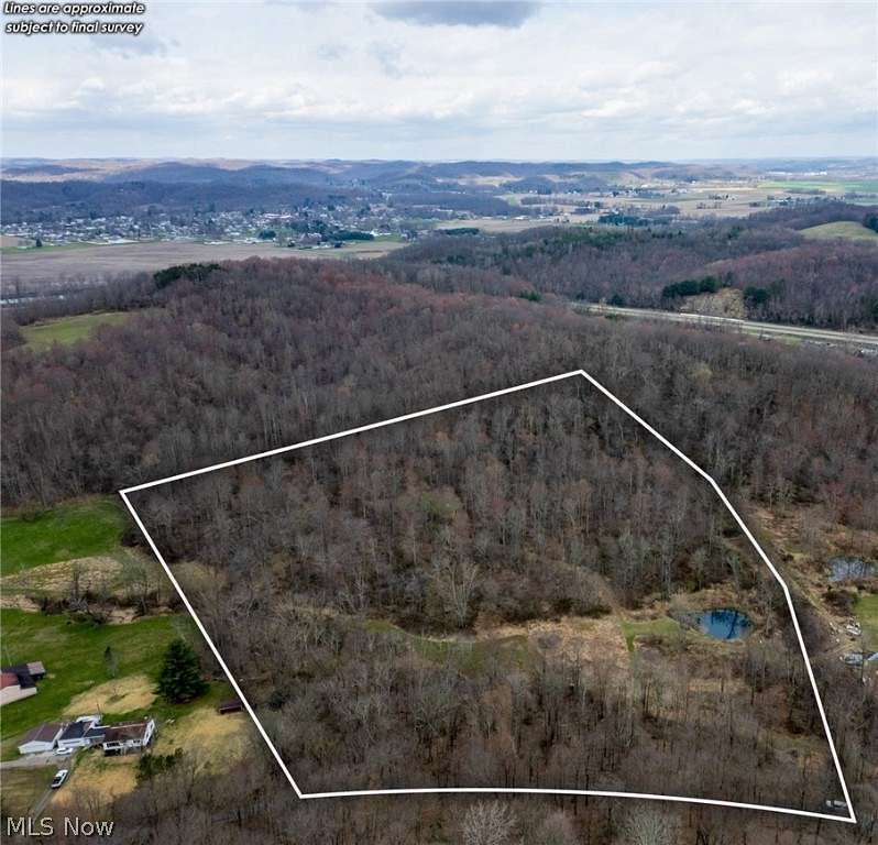 17.5 Acres of Recreational Land for Sale in Uhrichsville, Ohio