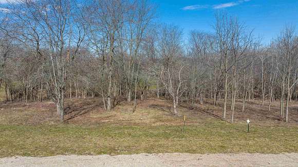 1 Acre of Residential Land for Sale in Galena, Illinois