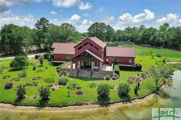 17.9 Acres of Land with Home for Sale in Metter, Georgia