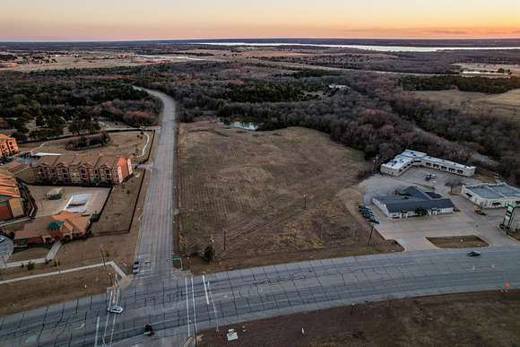 8.3 Acres of Commercial Land for Sale in Ennis, Texas