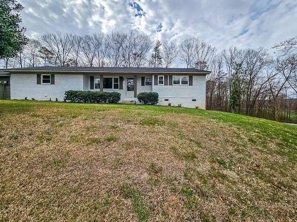 5.4 Acres of Land with Home for Lease in Ellijay, Georgia