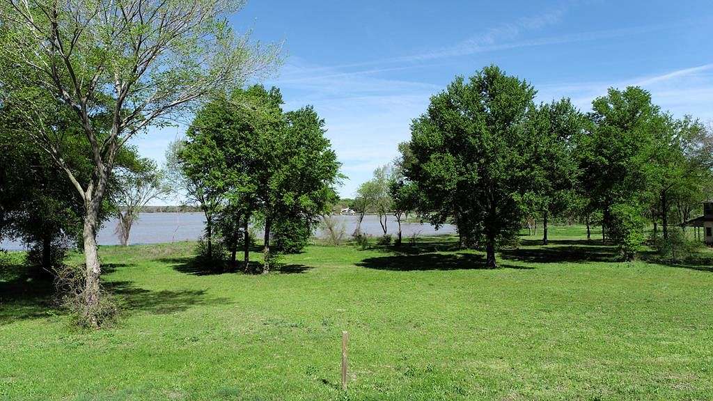 0.58 Acres of Residential Land for Sale in Mabank, Texas