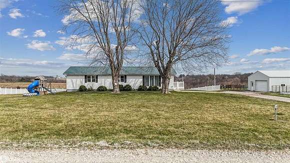 27.4 Acres of Land with Home for Sale in Fort Madison, Iowa