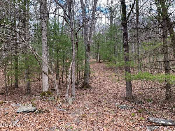 0.85 Acres of Residential Land for Sale in Hawley, Pennsylvania