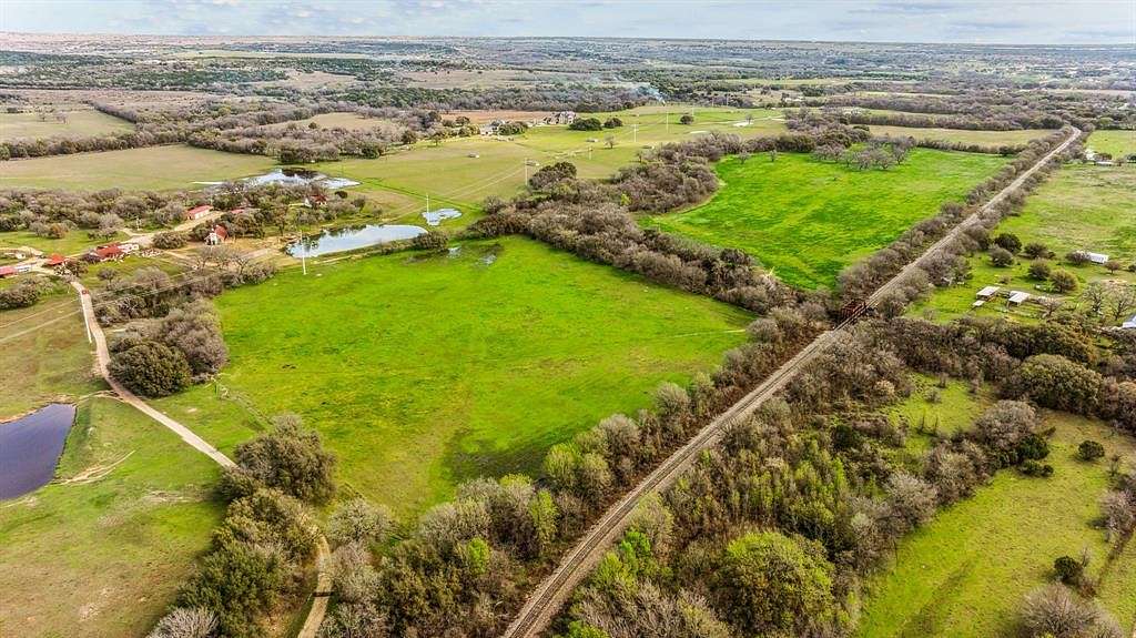 60.5 Acres of Land for Sale in Bluff Dale, Texas