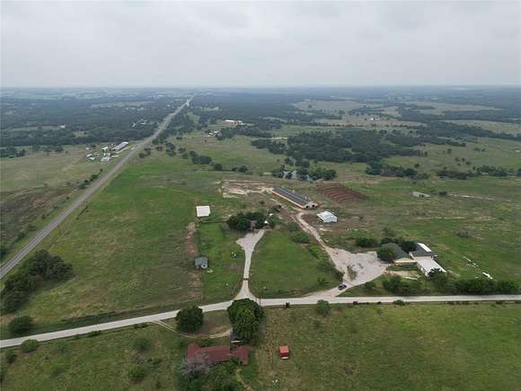 31 Acres of Agricultural Land for Sale in Poolville, Texas