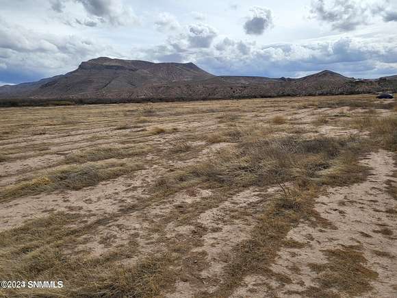 5.4 Acres of Residential Land for Sale in Las Cruces, New Mexico