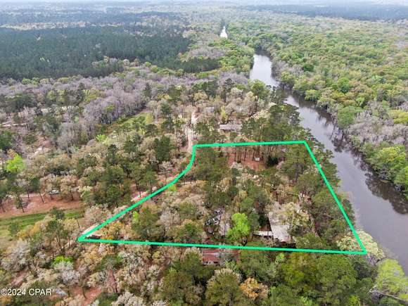 2.5 Acres of Residential Land with Home for Sale in Vernon, Florida