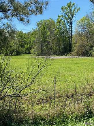 0.9 Acres of Residential Land for Sale in Baker, Louisiana
