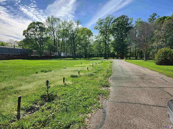 2.56 Acres of Residential Land for Sale in Denham Springs, Louisiana