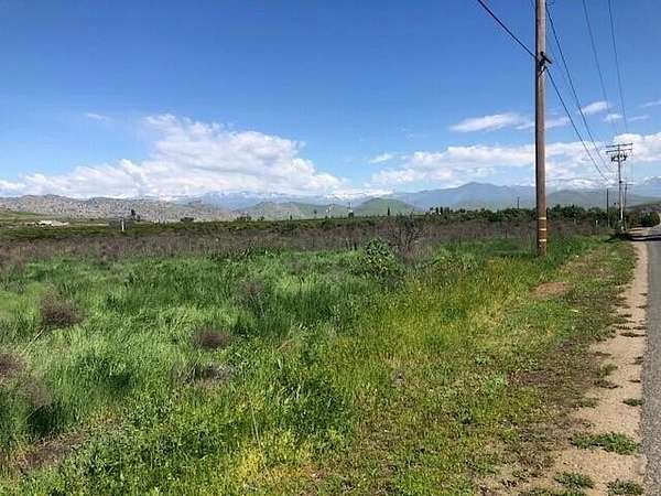 28.9 Acres of Land for Sale in Porterville, California