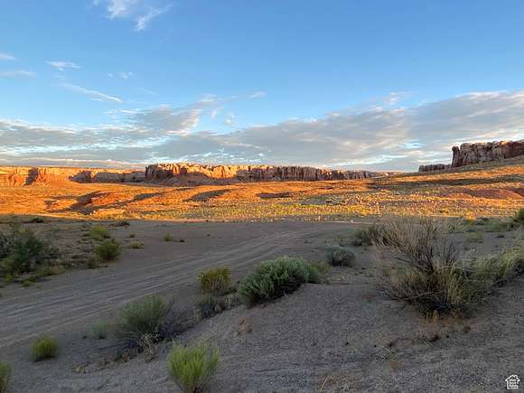 10.1 Acres of Mixed-Use Land for Sale in Bluff, Utah