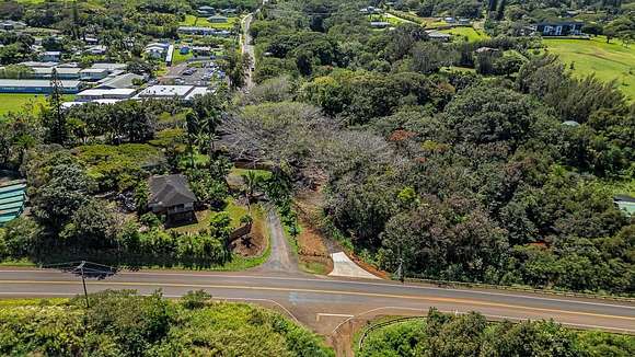 1.69 Acres of Land for Sale in Haʻikū, Hawaii