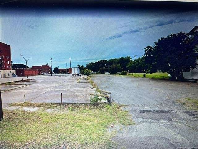 0.29 Acres of Commercial Land for Sale in Ardmore, Oklahoma